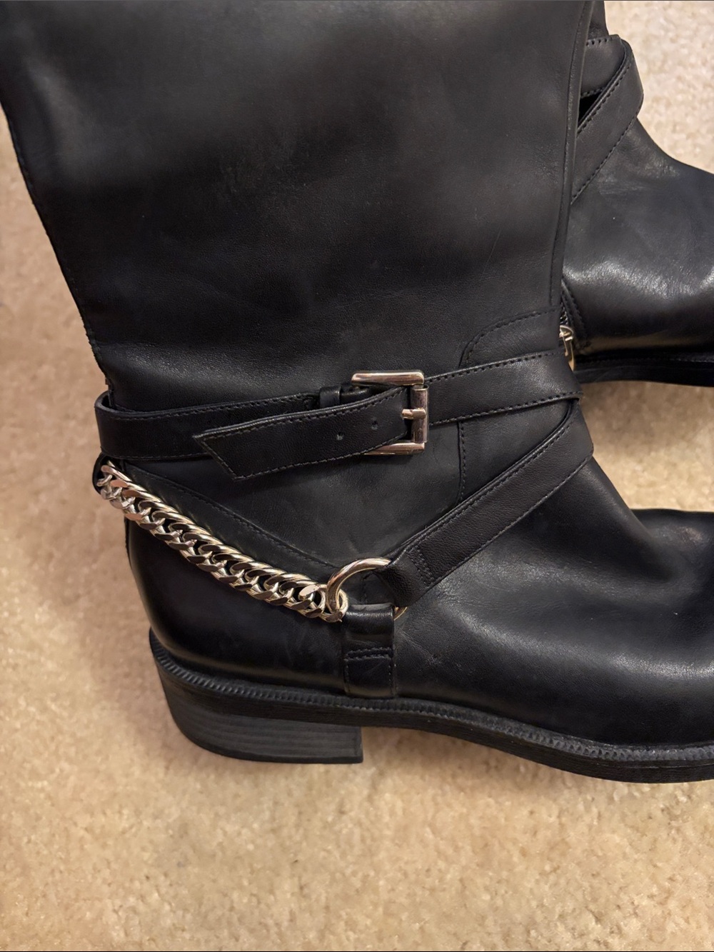 Enzo Angioluni Black Leather Knee-High Riding Boots with Chain Detail - Picture 6 of 8
